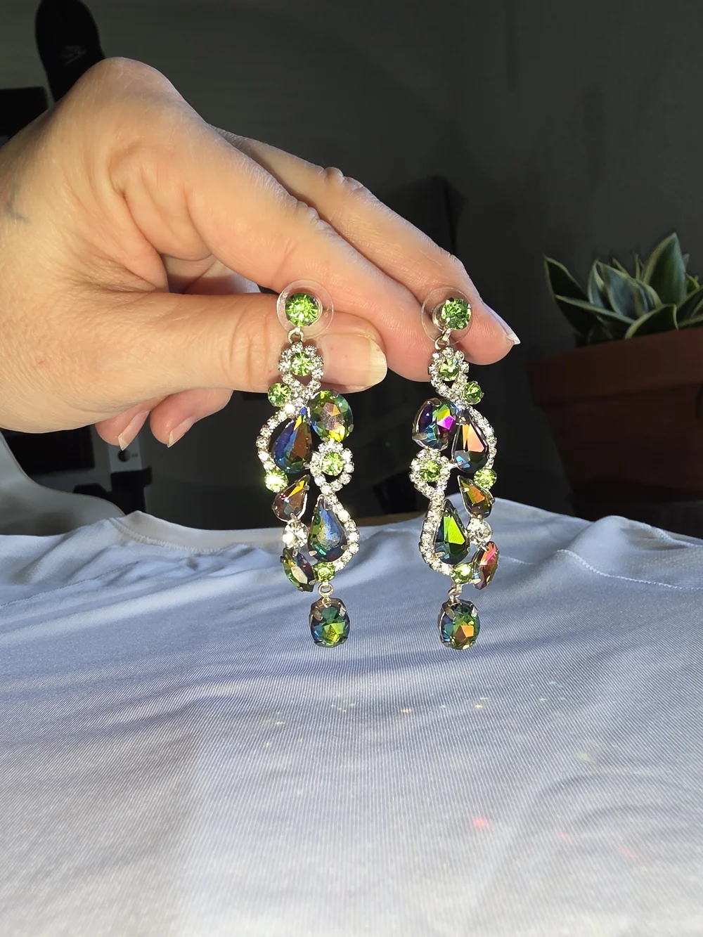 Multicolor Iridescent Crystal Stretch Bracelet & Drop Earrings Set